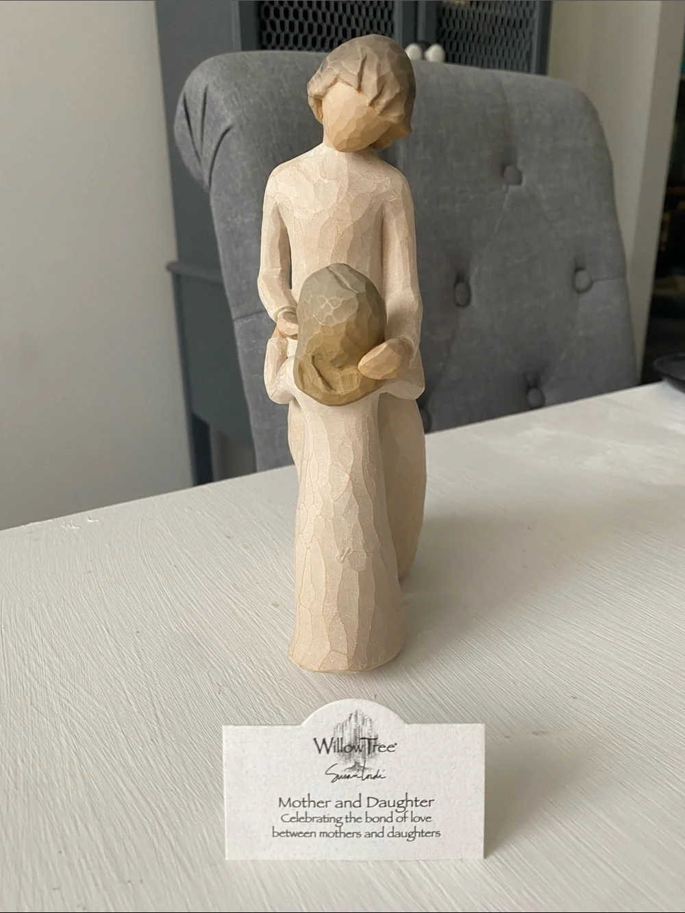 Willow Tree Mother & Daughter Figurine - Celebrating the Bond of Love